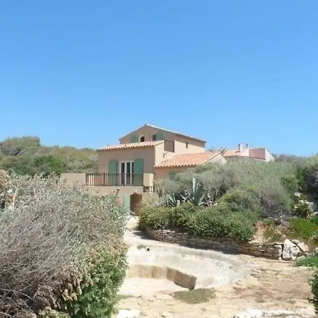 House بيت للعطل سيكس-فور-لو-بلاج